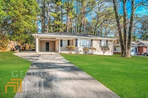 2442 Graywall St, Atlanta GA  30344-2210 exterior
