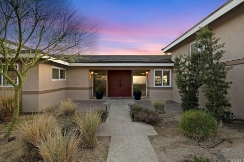 2531 Prospect Dr, Upland, CA 91784-1174