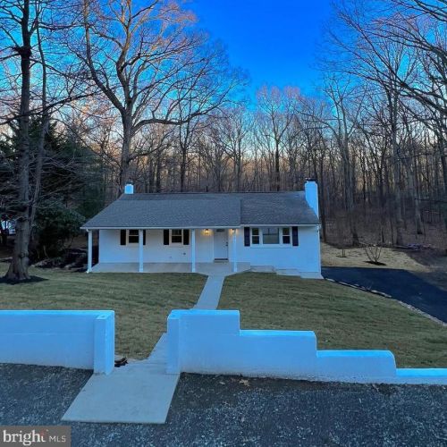 2701 Youngs Dr, Haymarket, VA 20169-1621