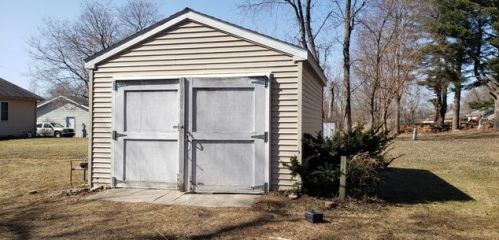 124 North Railroad St, Godley, IL 60407-9804