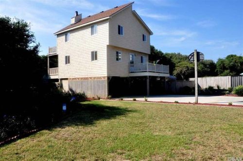 127 Seabreeze Dr, Southern Shores, NC 27949-4506