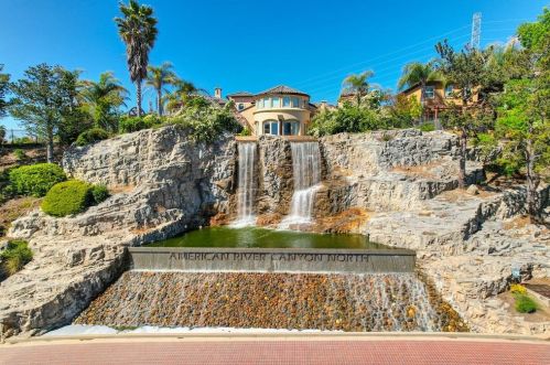 141 Marble Canyon Dr, Folsom, CA 95630-7112