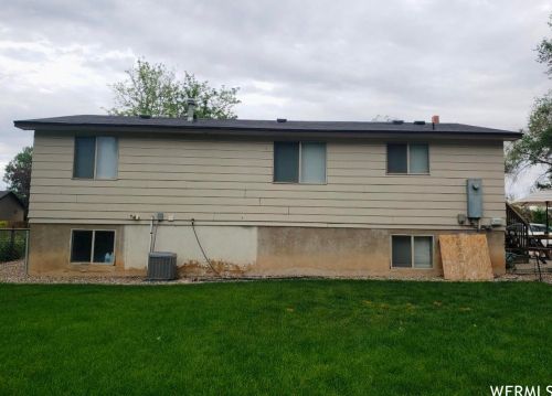 902 300, Vernal, UT 84078-2906