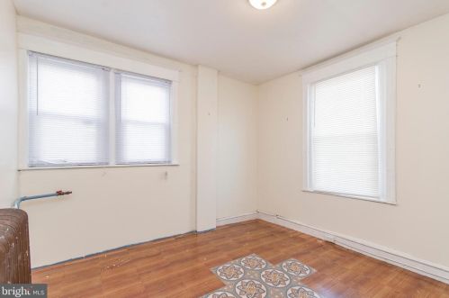 5643 10th St, Philadelphia PA 19148-4403 exterior