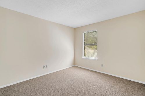 1208 Maryland Dr, Ladson SC  29456-4838 exterior