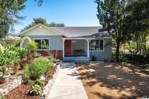 5124 La Crescenta Ave, Glendale, CA 91214-2117