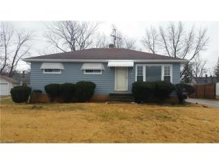 5483 Clement Ave, Cleveland OH  44137-2606 exterior