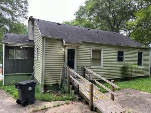 2983 Harlan Dr, Atlanta GA  30344-3758 exterior