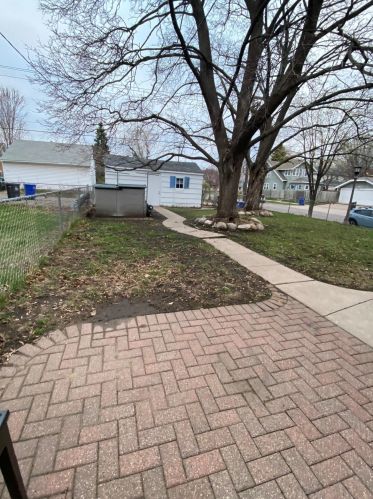 605 Griggs St, Saint Paul MN  55116-1652 exterior