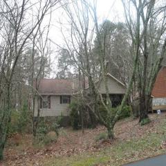 29 Boxwood Dr, Euharlee, GA 30121-8121