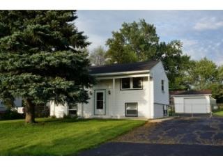 25765 Nancy St, Crete, IL 60417-4069