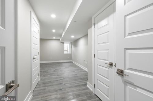 1937 4 St, Philadelphia PA 19140-2417 exterior