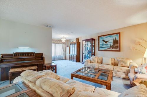 976 Airedale Ct, San Dimas, CA 91773-3822