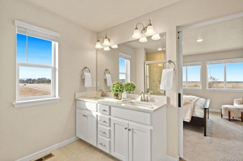 10417 12 St, Greeley CO 80634 exterior