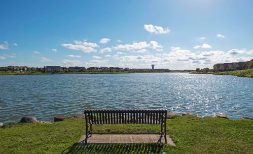 15918 Cobblestone Lake Pkwy, Saint Paul MN  55124-7851 exterior