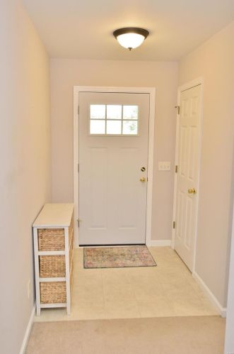 140 May Ave, Winfield, MO 63389-3455