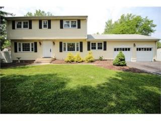 25 Lord Stirling Dr, Parsippany, NJ 07054-4349