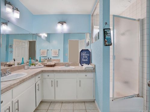 4143 Miramonte Pl, Riverside CA  92501-3053 exterior