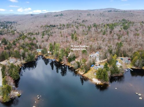 70 Cove Rd, Washington, NH 03280-3147
