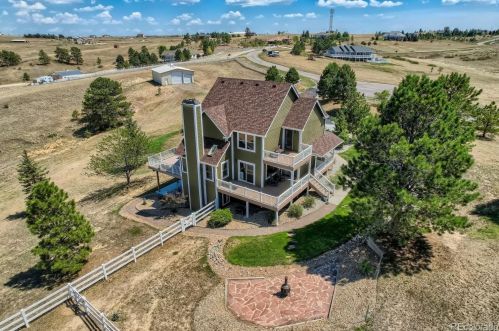 1082 Amanda Pines Dr, Parker CO  80138-4903 exterior