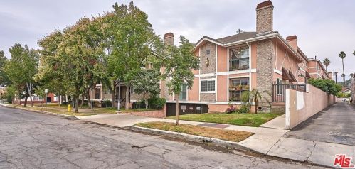 147 Acacia Ave, Glendale CA  91205-0031 exterior