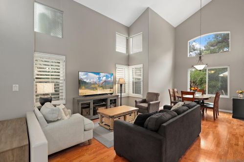 972 Honeysuckle Dr, San Marcos, CA 92078-4997