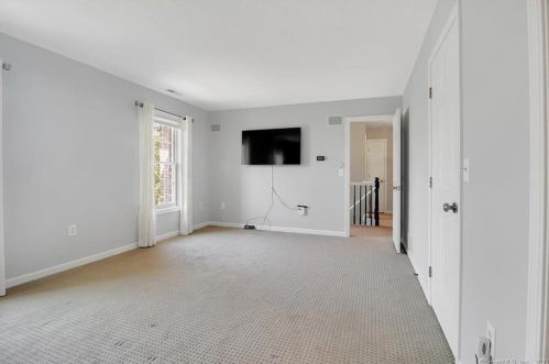 190 Copper Ridge Rd, Southington CT  06489-4645 exterior