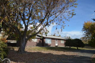 781 Collins Rd, Selah, WA 98942-8912