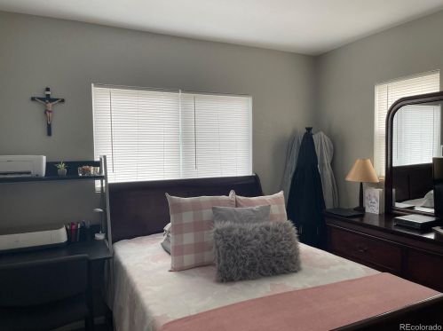 768 Willow Dr, Denver CO  80603-7761 exterior