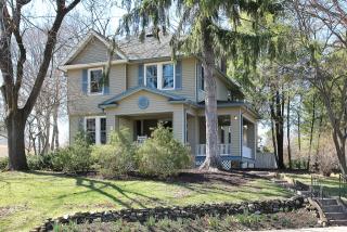 30 Circle Ave, Ridgewood, NJ 07450-4600