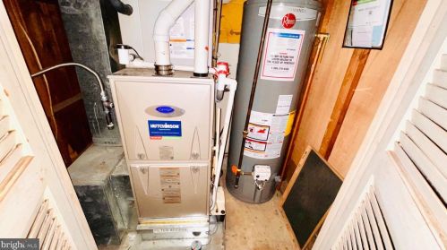 610 Radnor Ave, Tavistock NJ 08033-1005 exterior