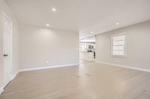 1568 Rosewood Cir, Marietta GA  30067-7410 exterior