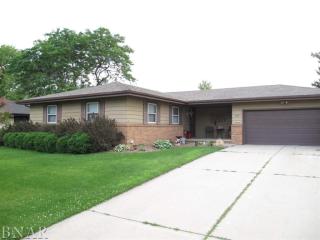 605 Blair Dr, Normal IL  61761-3109 exterior
