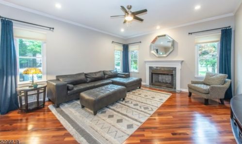 30 Marjaleen Dr, Dover NJ  07869-3496 exterior