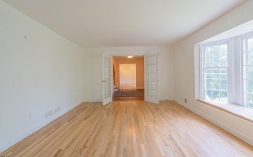 41 Springhill Rd, Dover NJ  07869-4323 exterior