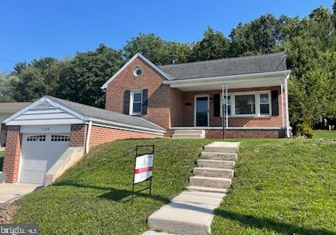 130 Baugher Dr, Hanover PA 17331-4003 exterior