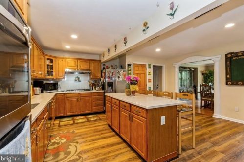 259 Mount Laurel Rd, Mount Laurel NJ  08054-9557 exterior