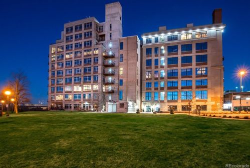 2000 Little Raven St, Denver CO  80202-6120 exterior