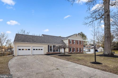 5002 Ten Mills Rd, Columbia MD  21044-1539 exterior