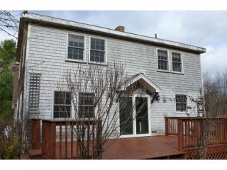 207 Pine Banks Rd, Putney VT  05346-8792 exterior