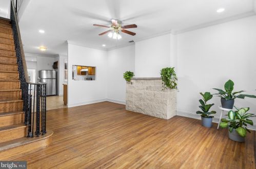 2321 13th St, Philadelphia, PA 19133-1012