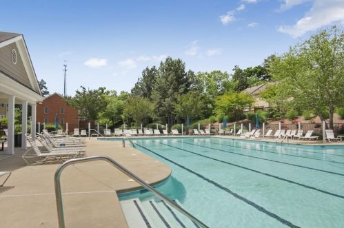 5003 Foxfield Trce, Atlanta GA  30339 exterior