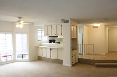 2630 Pirineos Way, Carlsbad, CA 92009-7342