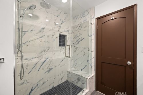 1430 Greenbriar Rd, Glendale CA  91207-1053 exterior