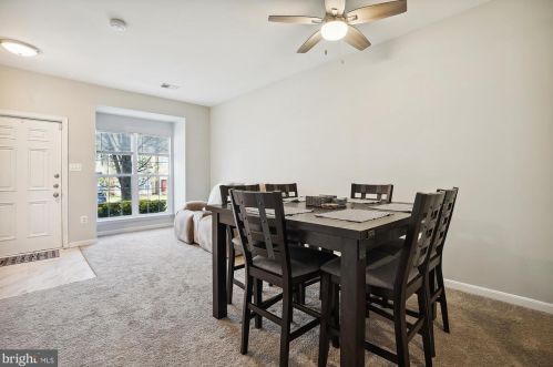 2419 Dew Meadow Ct, Herndon VA  20171-3079 exterior