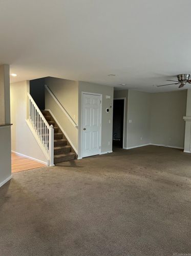 8101 Mobile Way, Englewood CO 80112-4619 exterior