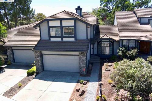 852 Waverly Cmn, Livermore, CA 94551-7500