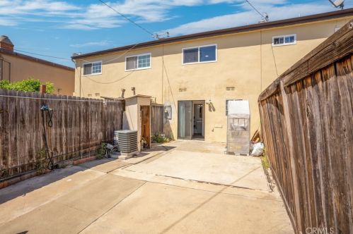 730 Fairhaven St, Anaheim CA  92801-4002 exterior
