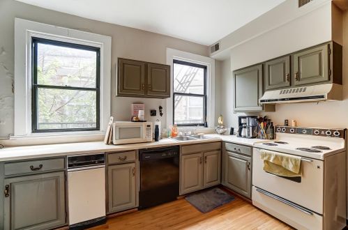 428 Chestnut St, Cincinnati OH  45202-1419 exterior