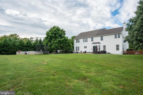 125 Gap Vw Blvd, Harpers Ferry WV 25425-3003 exterior